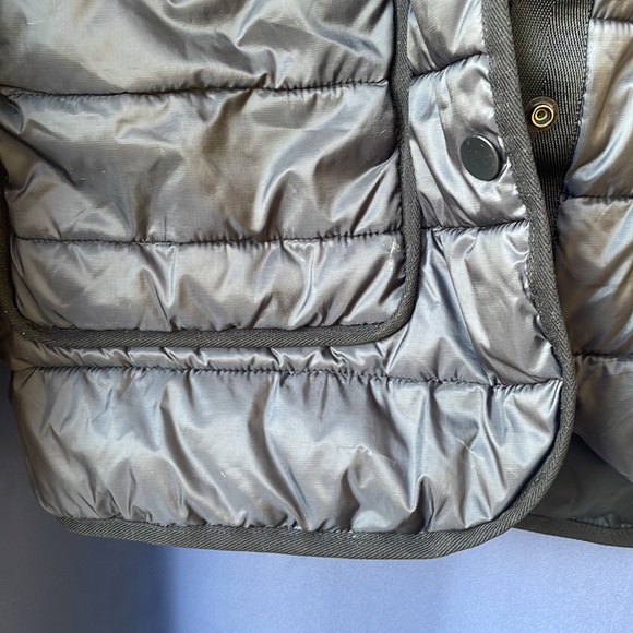 Everlane renew channeled liner - flawed - Picture 10 of 10